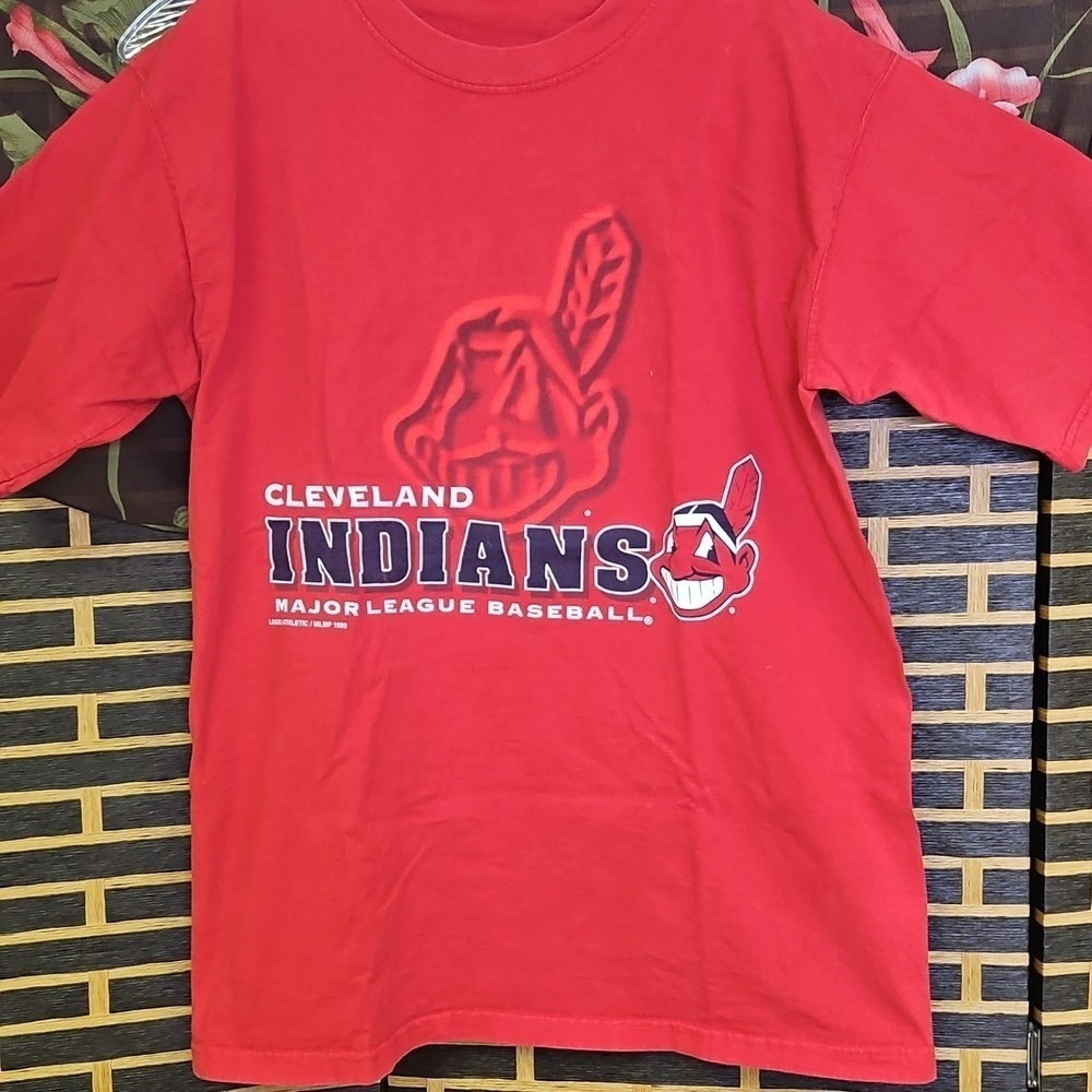 Vintage Cleveland Indians (Gaurdians).Baseball Tee Cotton 1999 Red Wahoo VGUC